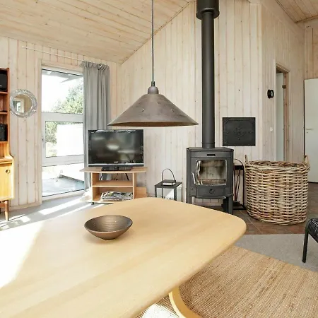 4 Person In Skagen
